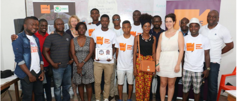 Article : HackCivPaix : Des jeunes Ivoiriens développent des applications innovantes au cours d’un Hackathon de 48h